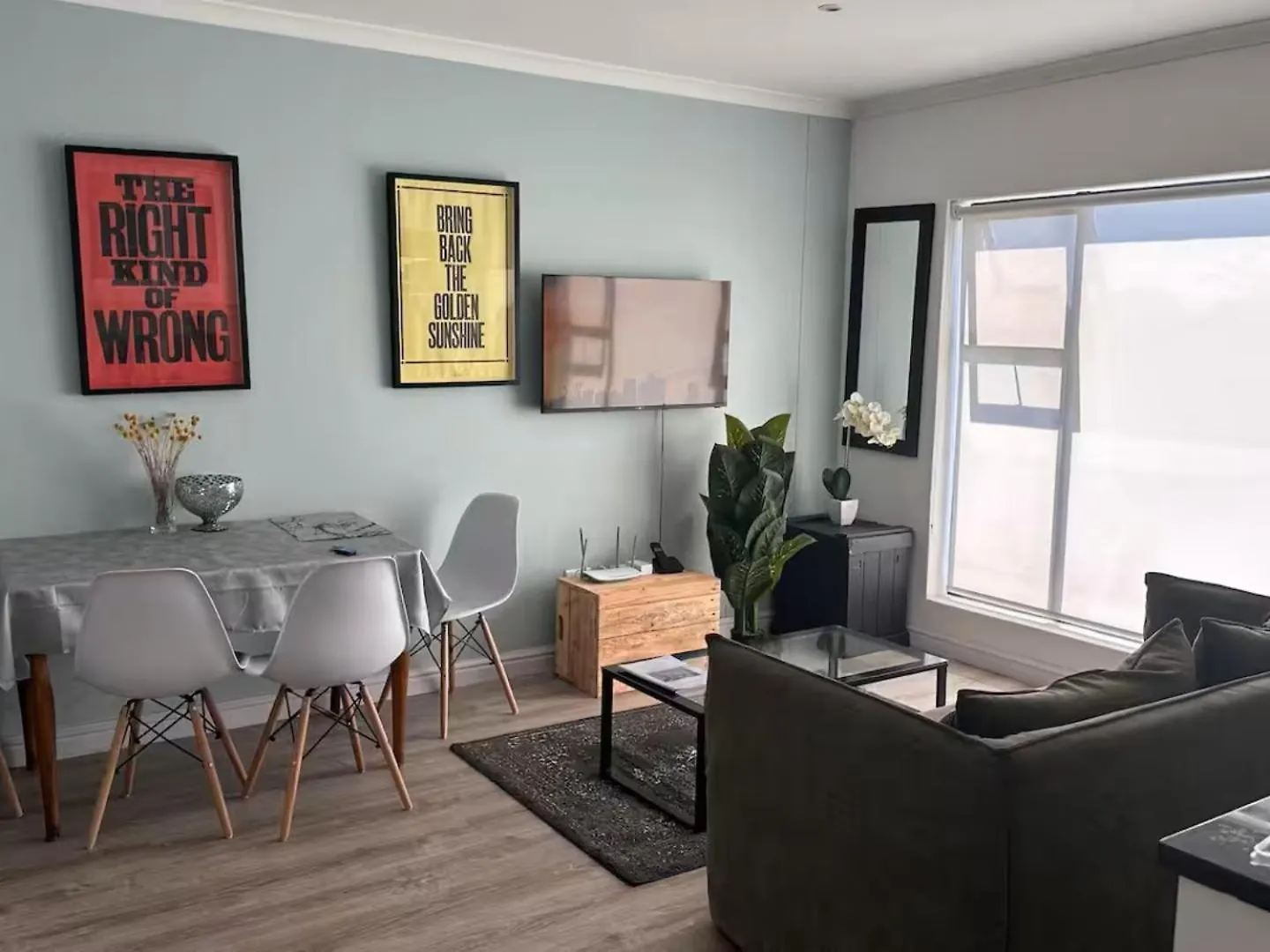 Apartment Unit 17 , 72 On Arnold Street Two Bedroom Flat Cape Town